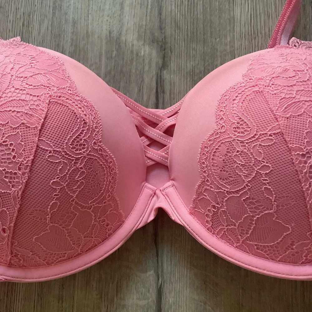 Torrid Plunge Push Up  Lace Padded Underwire Bra In Color Sea Pink Size 42B NWT - Picture 5 of 14